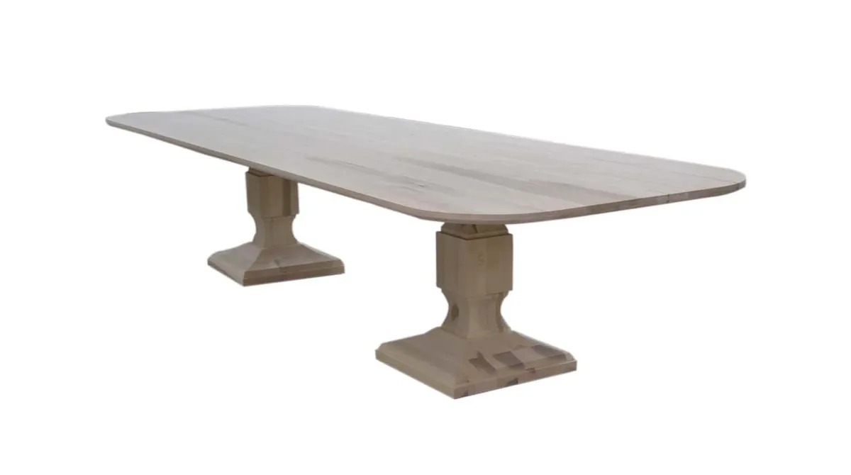 Gravenhurst dining table