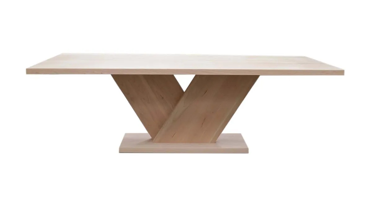 Orillia dining table